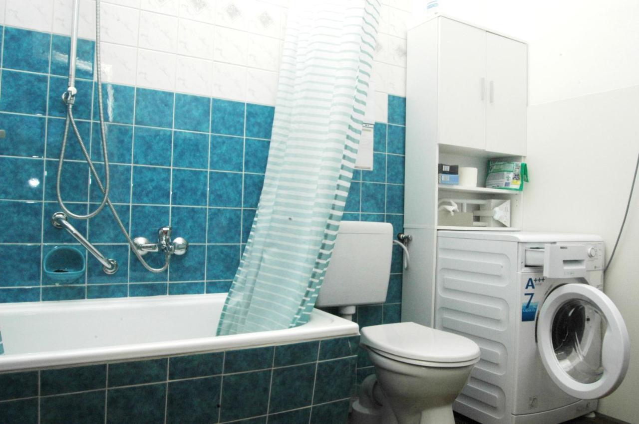 Altes Schulhaus Appartement Argenbuhl Buitenkant foto