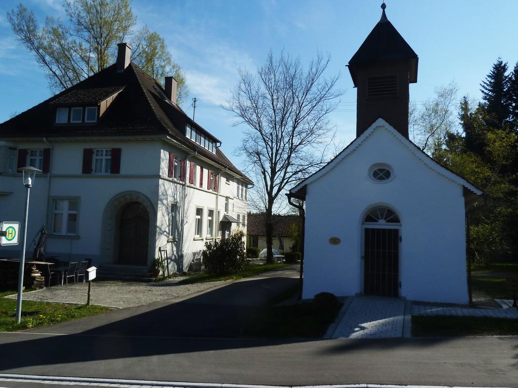 Altes Schulhaus Appartement Argenbuhl Buitenkant foto
