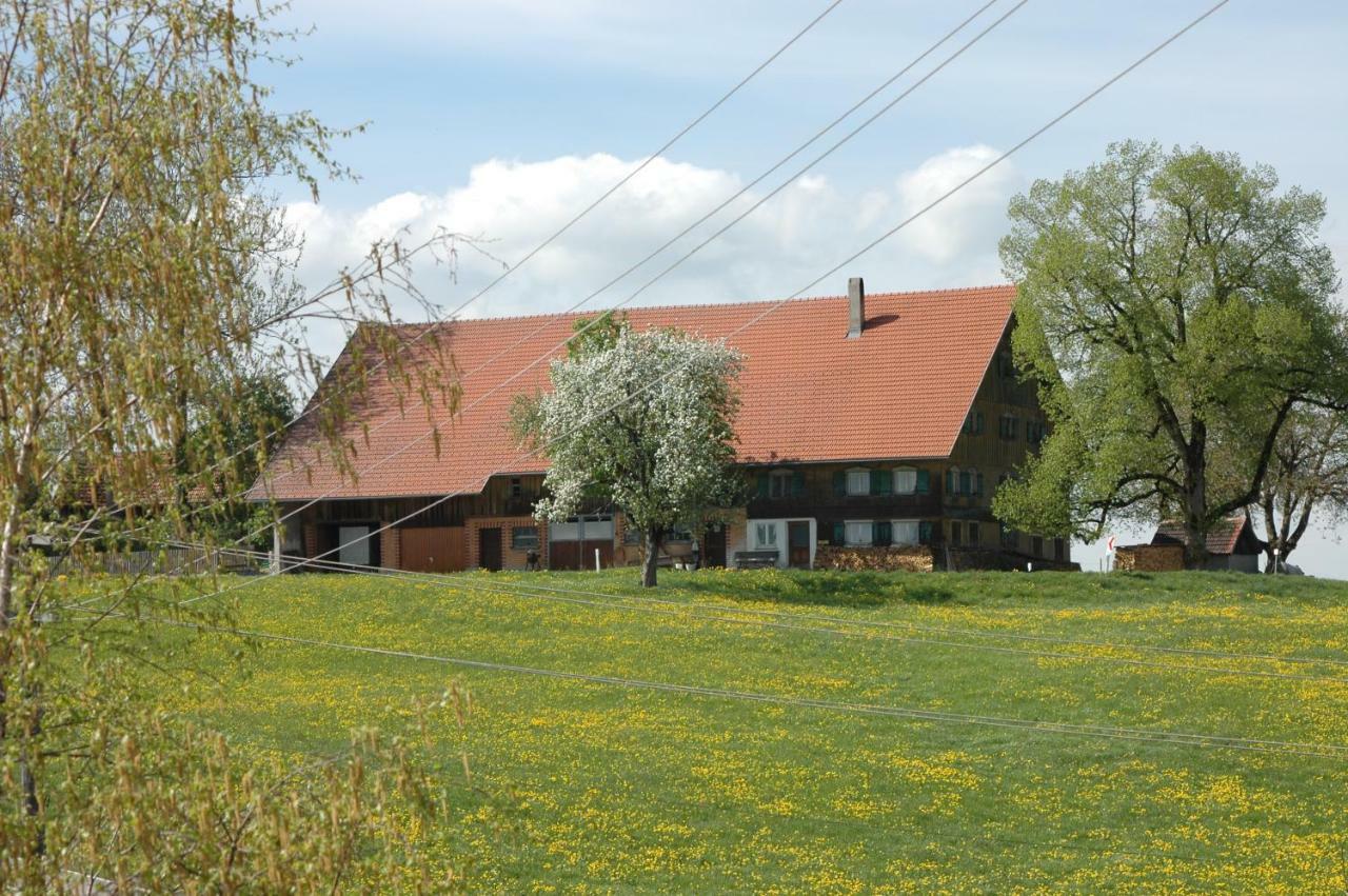 Altes Schulhaus Appartement Argenbuhl Buitenkant foto